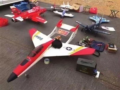 新疆哪里可以學(xué)無人機(jī)飛手培訓(xùn)？