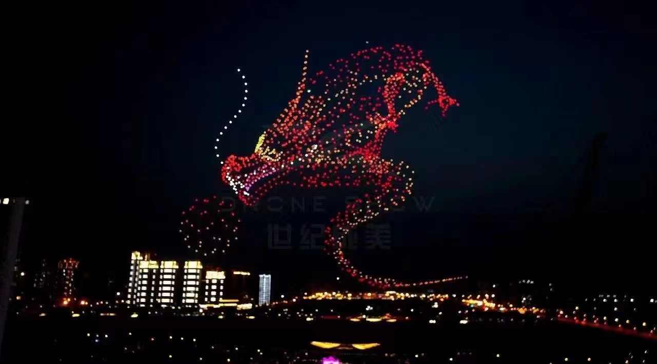 無人機(jī)編隊表演除了場地時還需要考慮什么因素？