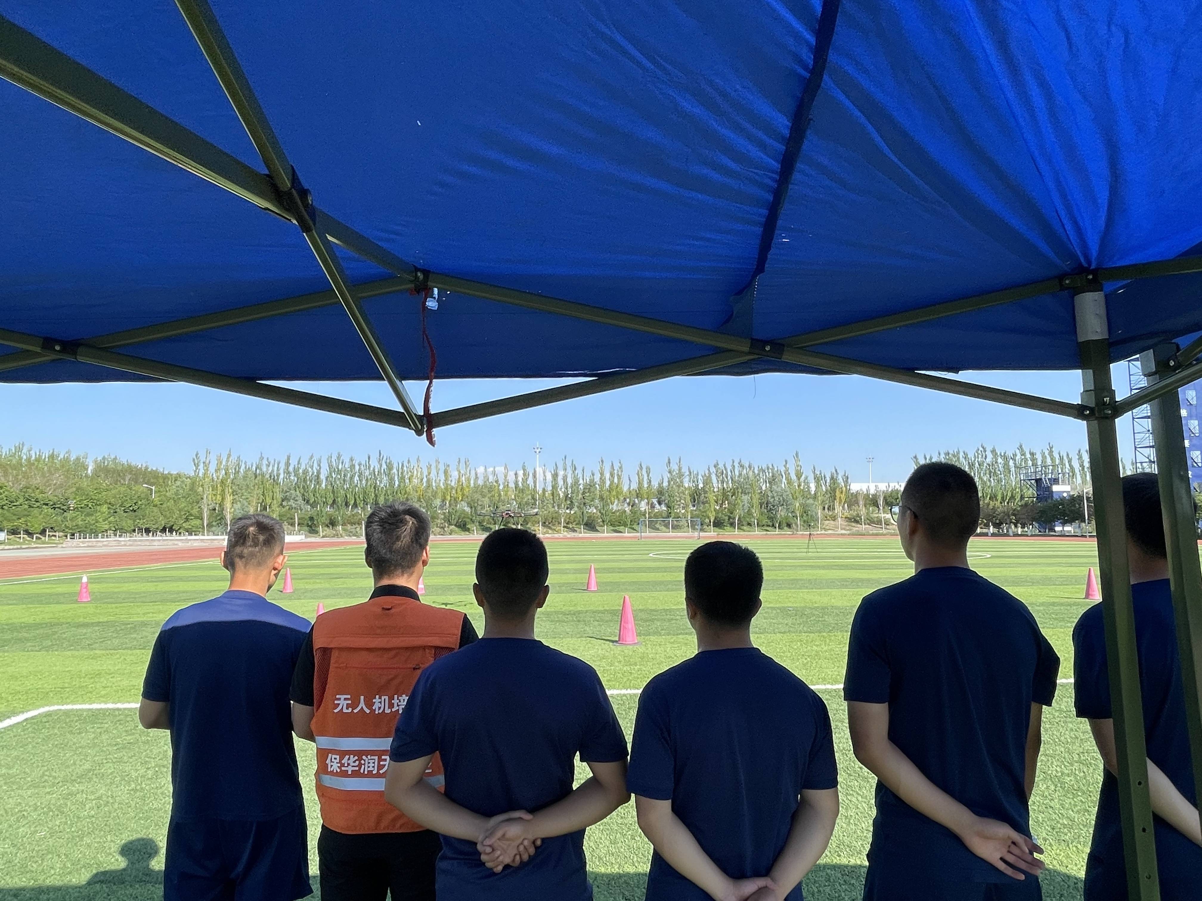 新疆消防無人機培訓學員合影