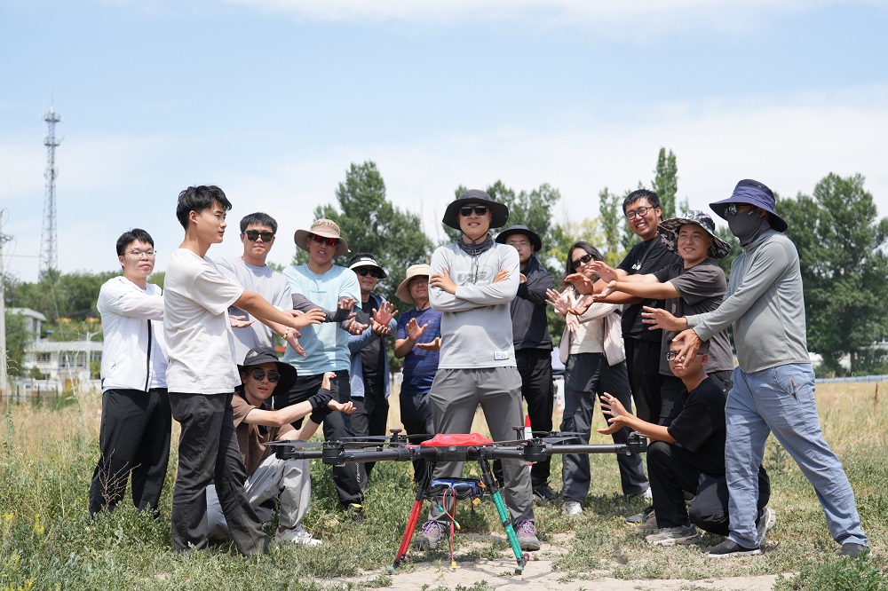 新疆保華潤(rùn)天航空：開(kāi)啟低空經(jīng)濟(jì)持證人才孵化新征程