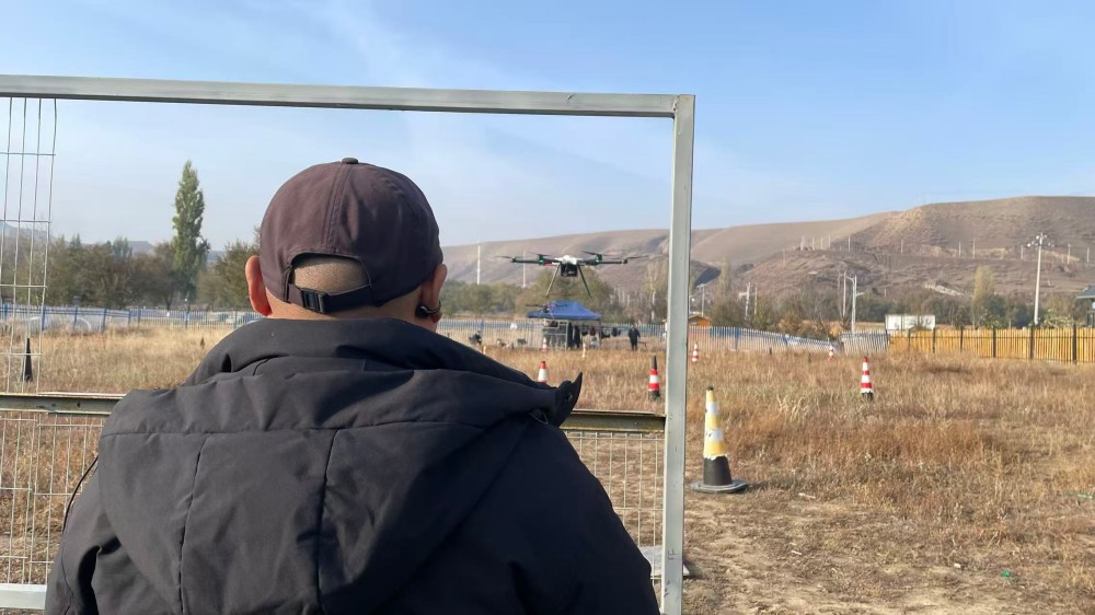 技能+證書雙收獲：保華潤天新疆無人機培訓超值套餐