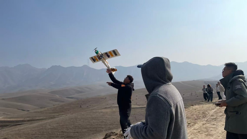 技能+證書雙收獲：保華潤天新疆無人機培訓超值套餐