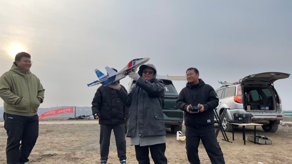 保華潤天新疆CAAC培訓:定制你的專屬無人機飛行課程