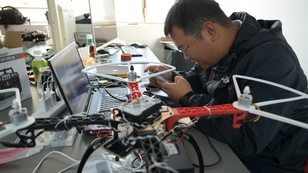 新疆專業(yè)的CAAC無人機培訓(xùn)機構(gòu)：保華潤天03考點機構(gòu)