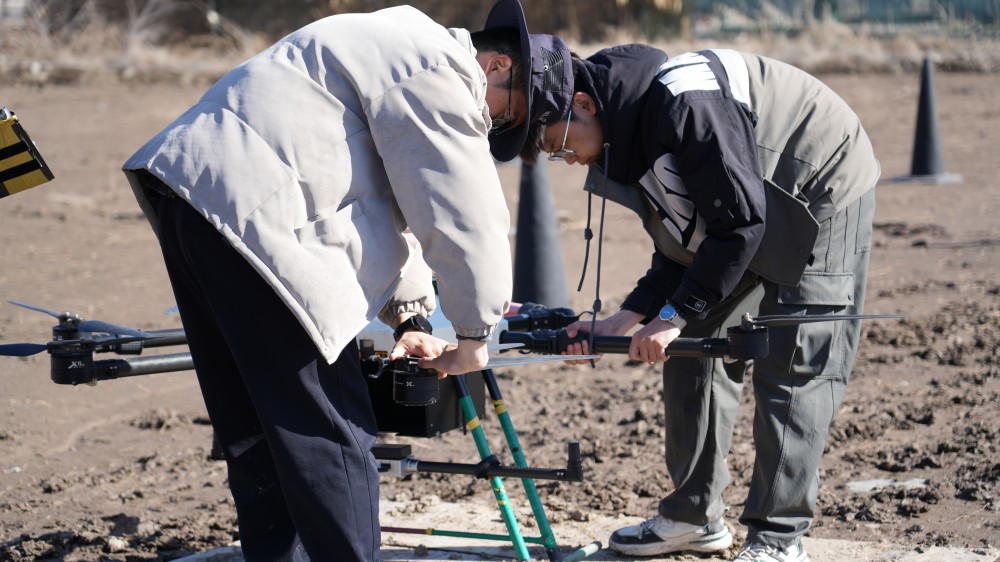 新疆無人機培訓選保華潤天：一培雙證+免費重修，考證就業雙保障